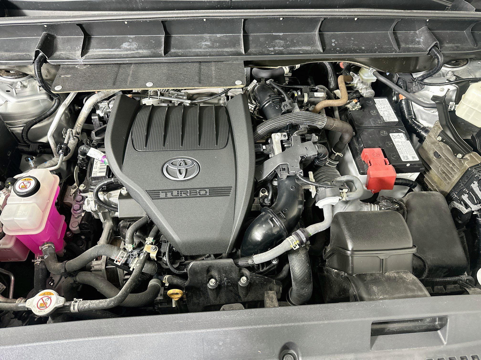 Used 2023 Toyota Highlander XLE FWD image 33