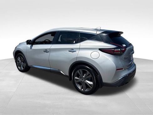 Used 2019 Nissan Murano Platinum w/ Cargo Package FWD image 3