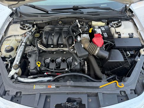 Used 2010 Ford Fusion SEL image 32