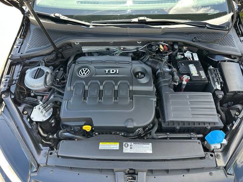 Used 2015 Volkswagen Golf TDI SEL FWD image 28