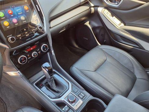 Used 2024 Subaru Forester Limited image 11