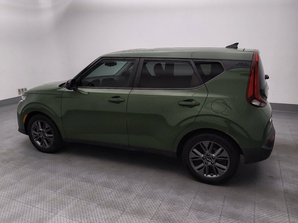 Used 2020 Kia Soul EX FWD image 3