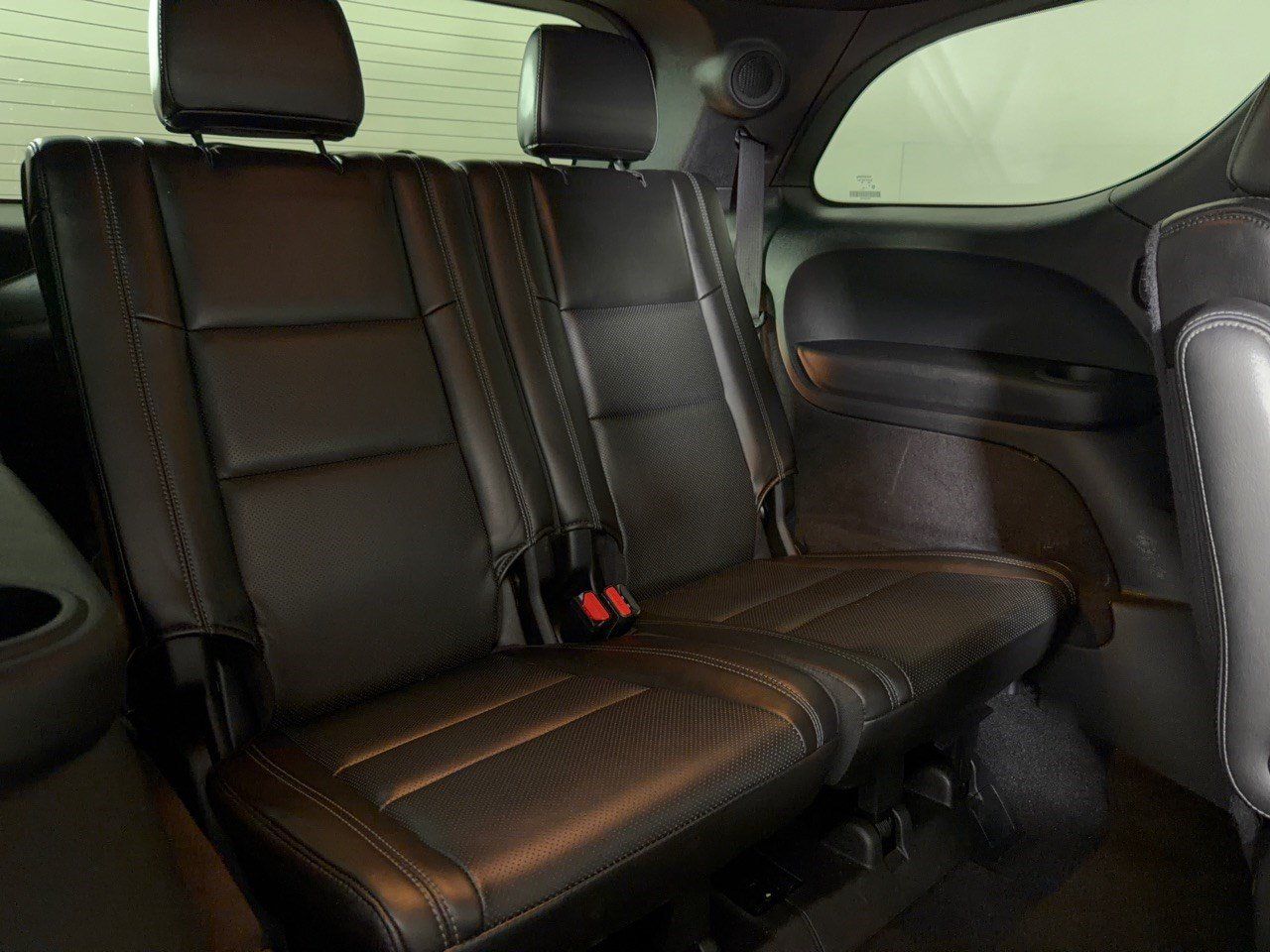 Used 2019 Dodge Durango R/T w/ Technology Group AWD/4WD image 29