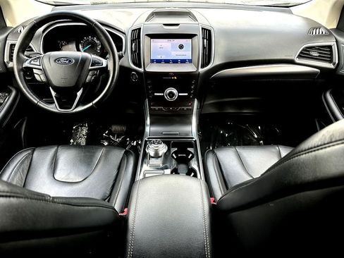 Used 2020 Ford Edge Titanium AWD/4WD image 27