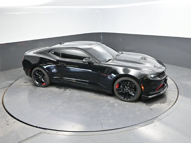 Used 2022 Chevrolet Camaro LT w/ Redline Edition RWD image 28