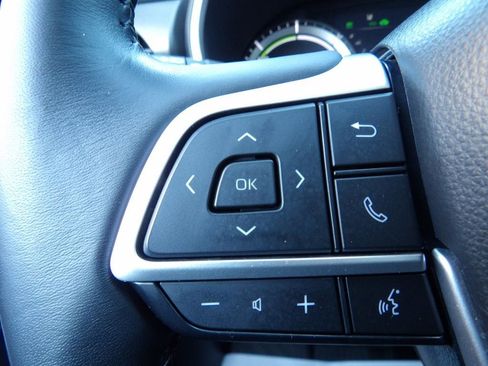 Used 2023 Toyota Highlander Bronze Edition image 18