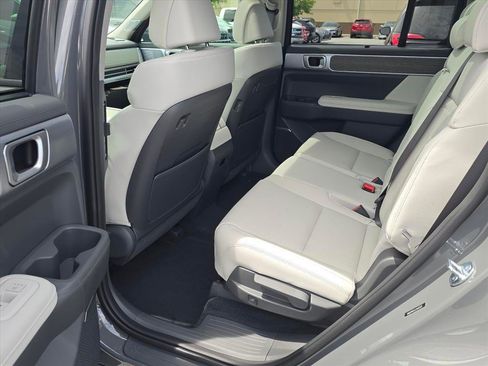 New 2026 Hyundai Santa Fe Limited FWD image 12