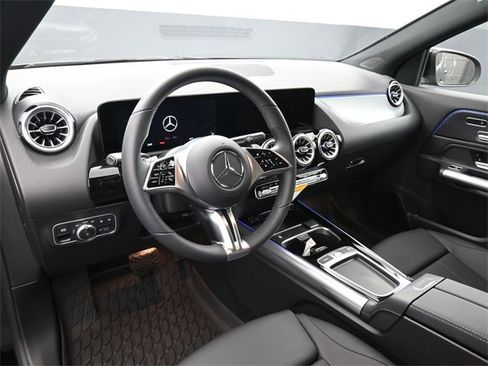 New 2026 Mercedes-Benz GLA 250 4MATIC image 2