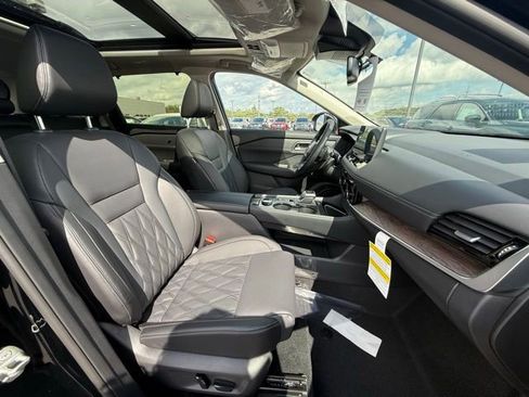 New 2026 Nissan Rogue Platinum w/ Platinum Premium Package image 19