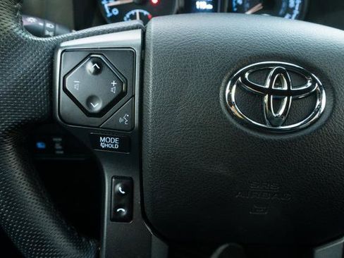 Used 2023 Toyota Tacoma TRD Off-Road image 22