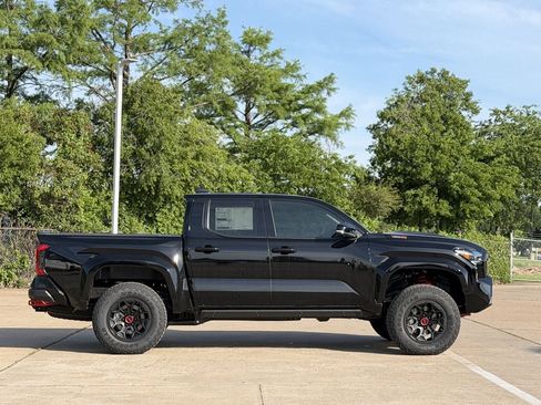 New 2026 Toyota Tacoma TRD Pro AWD/4WD image 3