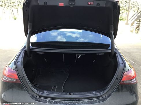 Used 2021 Mercedes-Benz E 350 Sedan image 10