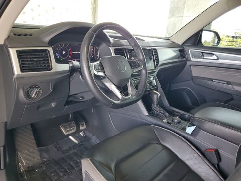 Used 2023 Volkswagen Atlas SEL Premium AWD/4WD image 17