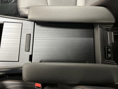 Used 2024 Toyota Sienna XSE image 22