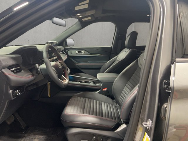 New 2027 Ford Explorer ST-Line w/ Premium Package AWD/4WD image 3