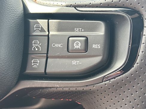 New 2026 Dodge Charger R/T AWD/4WD image 17