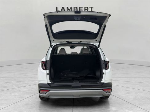 Used 2025 Hyundai Tucson Limited FWD image 27
