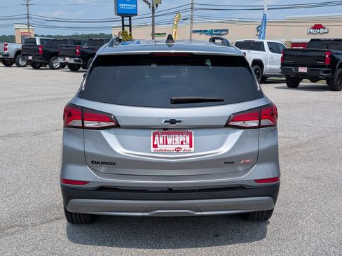 Used 2024 Chevrolet Equinox RS AWD/4WD image 4