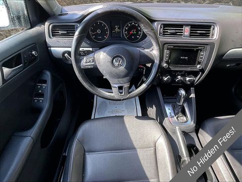 Used 2013 Volkswagen Jetta SE FWD image 5