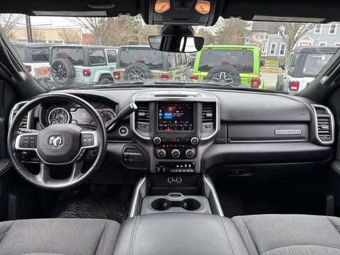 Used 2022 RAM 2500 Big Horn w/ Night Edition AWD/4WD image 28