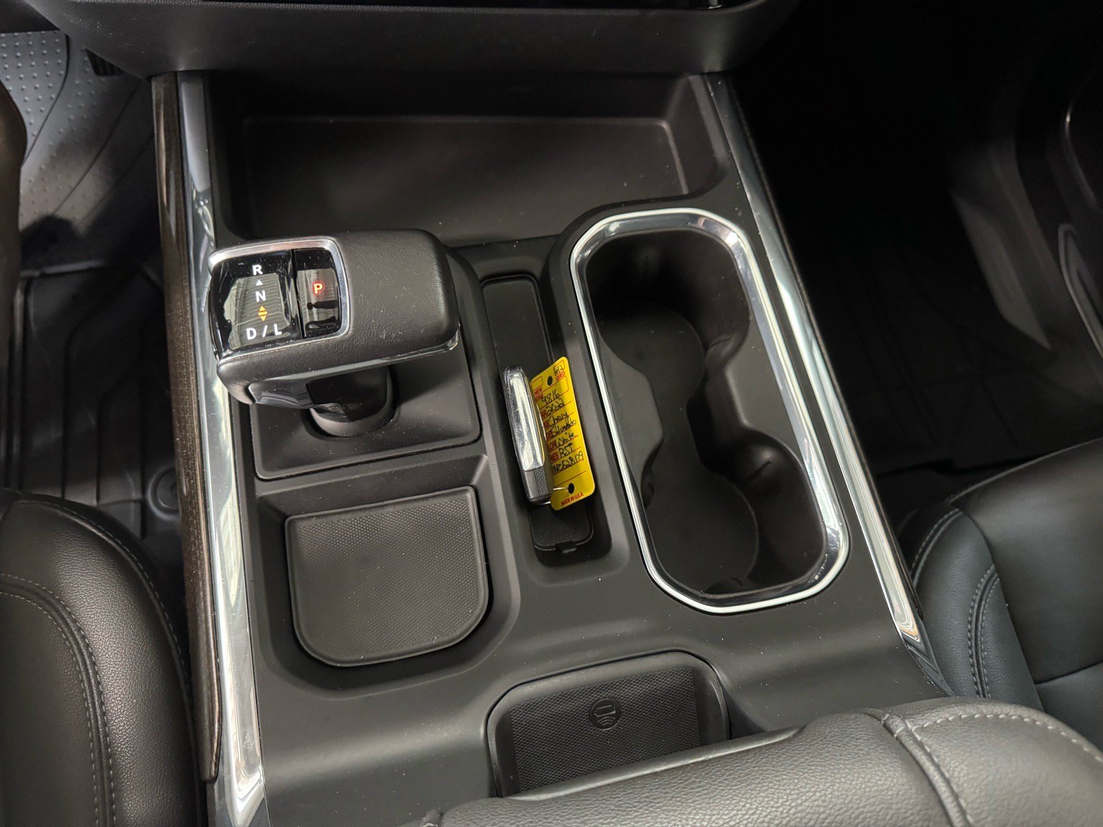 Used 2022 Chevrolet Silverado 1500 RST w/ Redline Edition AWD/4WD image 24