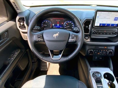 Used 2022 Ford Bronco Sport Outer Banks image 6