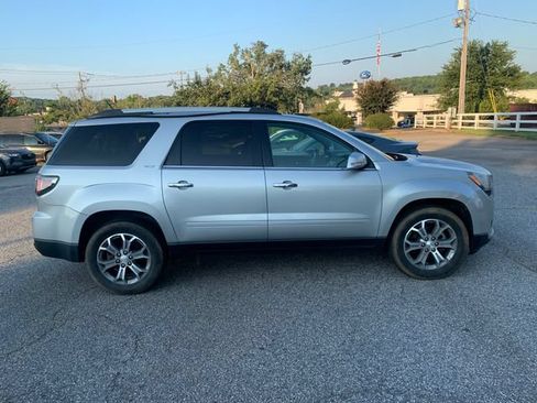 Used 2015 GMC Acadia SLT FWD image 4
