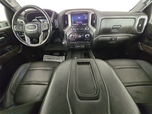 Used 2022 GMC Sierra 3500 Denali image 10