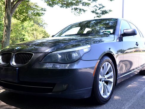Used 2009 BMW 535i Sedan image 2