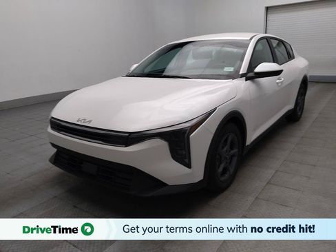 Used 2025 Kia K4 FWD image 1
