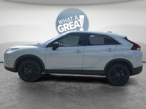 New 2026 Mitsubishi Eclipse Cross LE AWD/4WD image 7