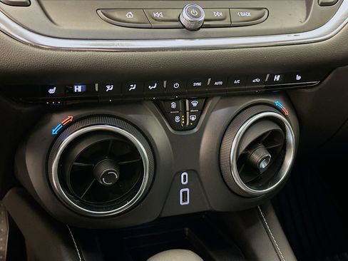 Used 2023 Chevrolet Blazer LT w/ Convenience Package image 24