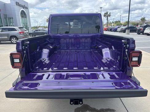 New 2026 Jeep Gladiator Mojave AWD/4WD image 8