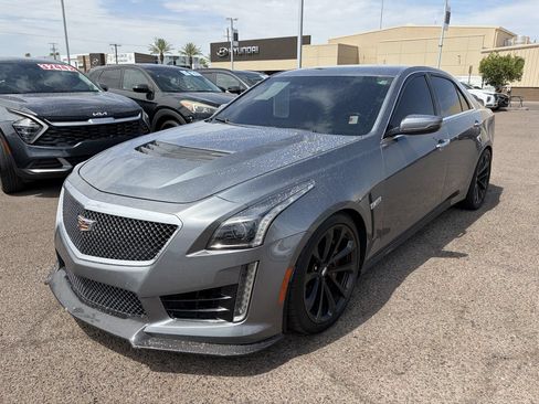 Used 2019 Cadillac CTS V w/ Carbon Fiber Package RWD image 4