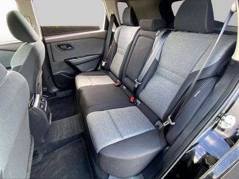Used 2021 Nissan Rogue S FWD image 20