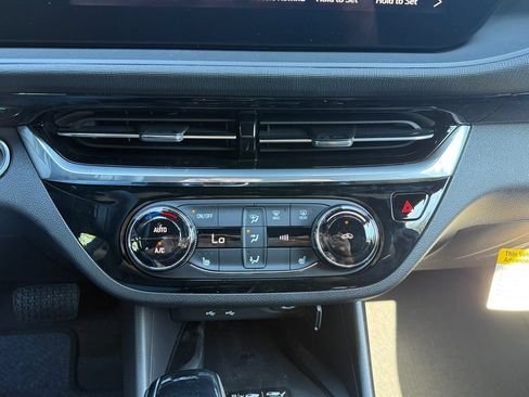 New 2026 Buick Envista Sport Touring w/ Convenience I Package FWD image 22