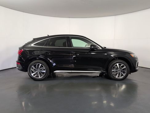 Certified 2025 Audi Q5 2.0T Premium Plus w/ Premium Plus Package image 38