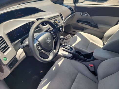 Used 2012 Honda Civic LX image 9