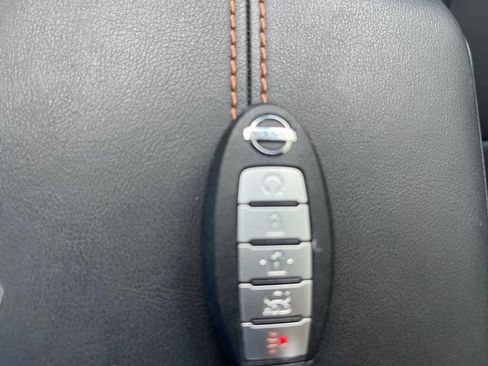 Used 2023 Nissan Sentra SR w/ SR Premium Package FWD image 21