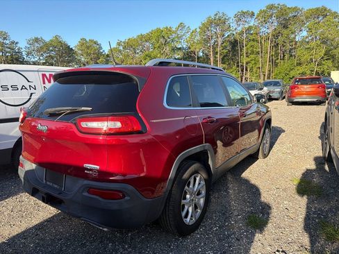 Used 2017 Jeep Cherokee Latitude w/ Trailer Tow Group image 5