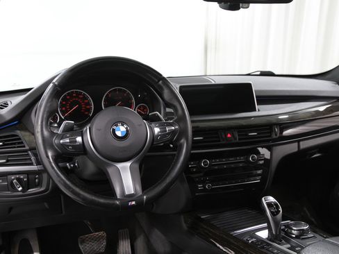 Used 2015 BMW X5 xDrive35d image 6