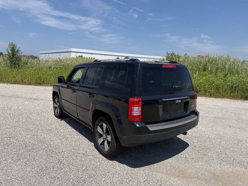 Used 2016 Jeep Patriot High Altitude FWD image 3