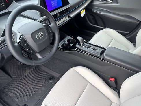 New 2026 Toyota Prius XLE image 12