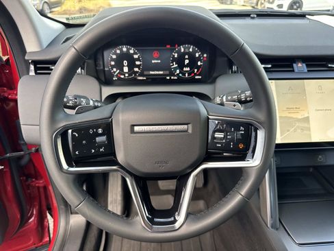 Certified 2025 Land Rover Discovery Sport S image 29