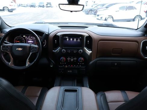 Used 2021 Chevrolet Silverado 2500 High Country w/ Technology Package image 49