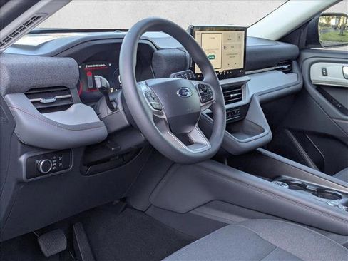 New 2026 Ford Explorer Active image 3