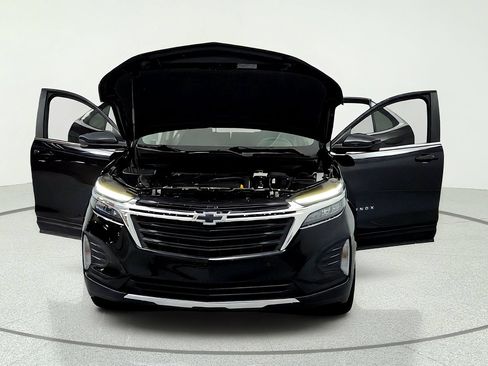 Used 2023 Chevrolet Equinox LT FWD image 15