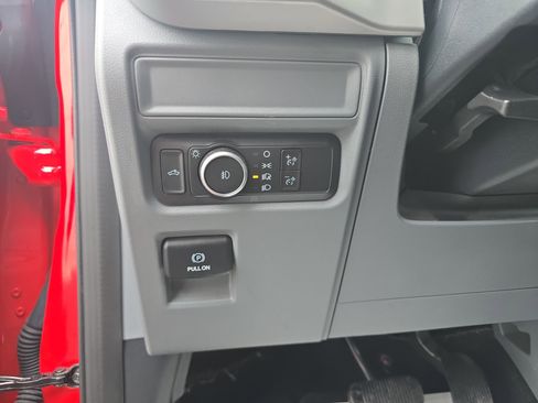 Used 2022 Ford F150 XL w/ Trailer Tow Package image 19