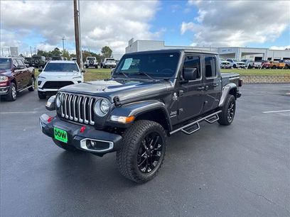 Used 2023 Jeep Gladiator Overland w/ Popular Equipment Package