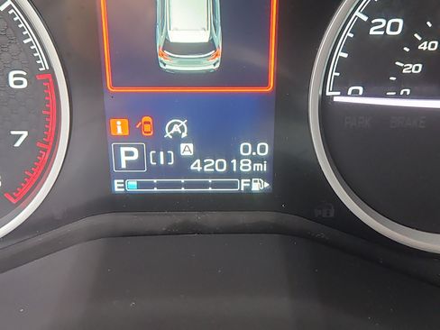 Certified 2023 Subaru Forester Premium AWD/4WD image 6